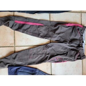 pantalon fouganza chocolat et rouge