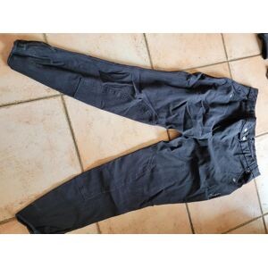 pantalon noir fouganza