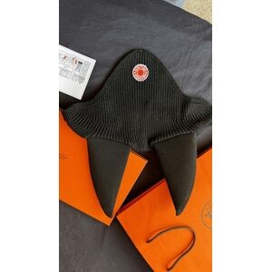 Bonnet hermes