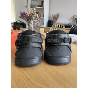 hipposandales sneakers taille 4 ovale