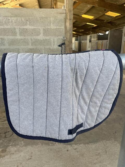 Tapis Fouganza gris pailletées
