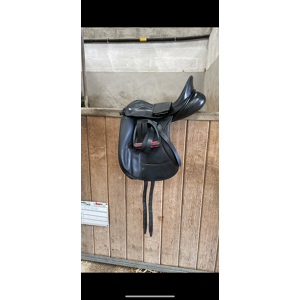 Selle de dressage zaldi