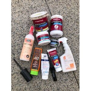 Lot produits soin cheval crème spray démêlant graisse baume