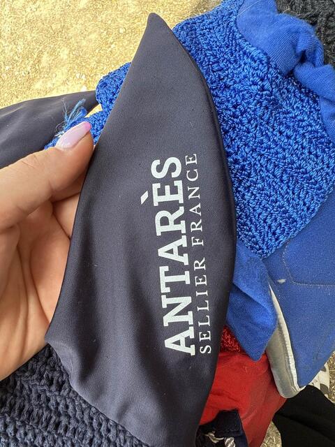 bonnet antares