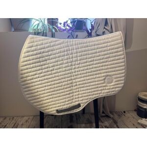 Tapis blanc montar