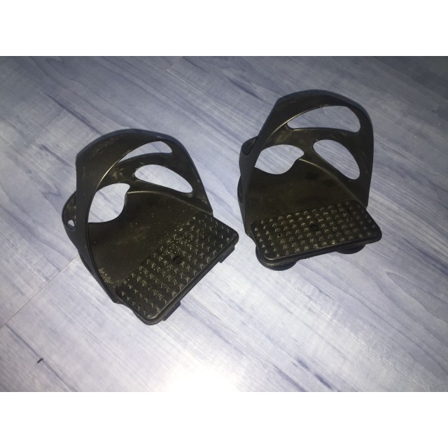 Coque d’etrier