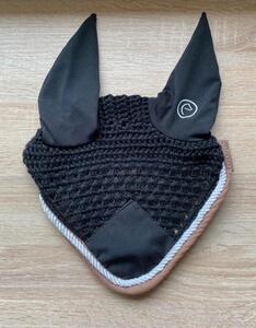 Bonnet noir Equithème taille full