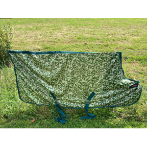 Couverture anti-mouches militaire