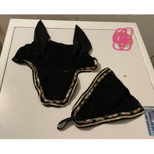 bonnet cheval noir