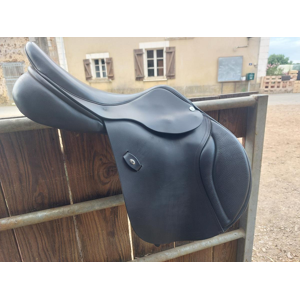 Selle en cuir Ideal Mixte 17,5