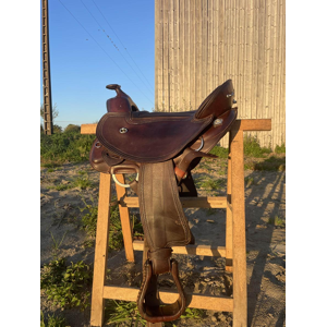 Selle Western Startrekk Deuber Shorty Taille 3 – rare, dos court, treeless
