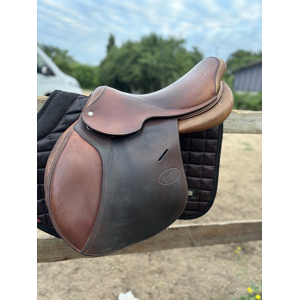 Selle one jump’in 17’5