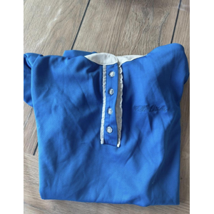 Polo bleu