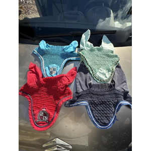 Vend bonnets Corse