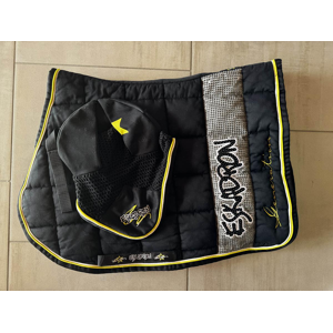 Ensemble tapis et bonnet Eskadron