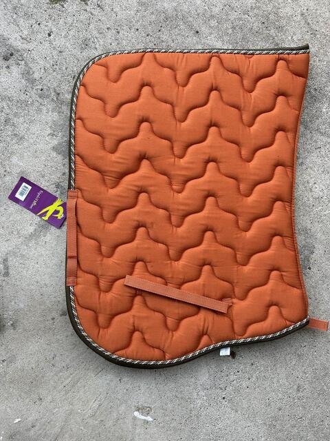 tapis de selle Equitheme neuf orange