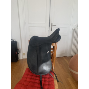 selle de dressage WINTEC