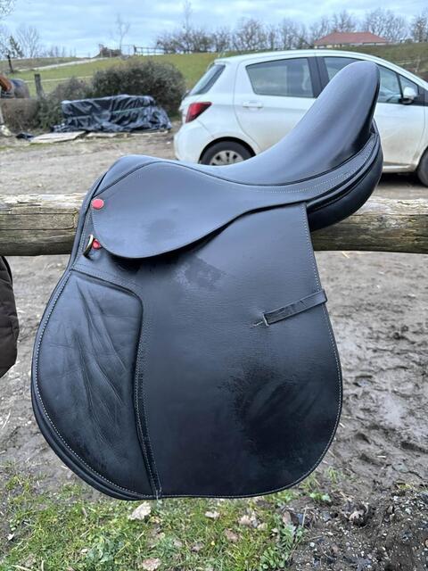 Selle en cuir