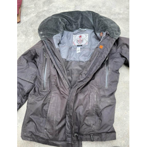 Veste Fouganza