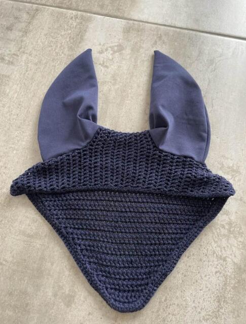 Bonnet bleu marine