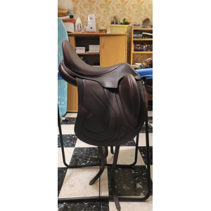 Selle de dressage Tempo C Antares 17.5