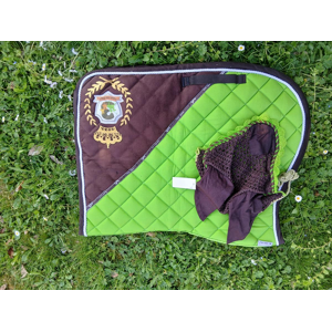 Ensemble concours - bonnet et tapis