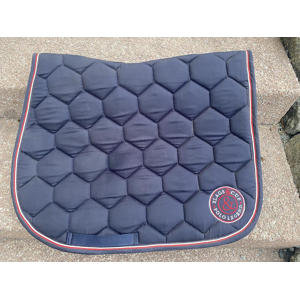 Tapis Flags and Cup