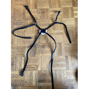 Muserolle croisée noire taille poney