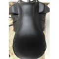 Selle dressage Aulion neuve