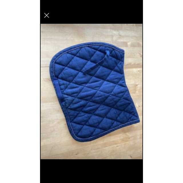 Tapis bleu marine BR