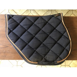 Tapis ju et pa