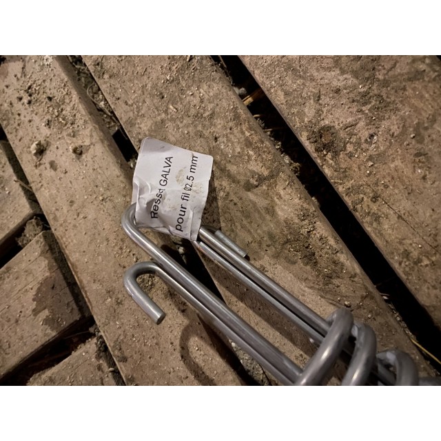 Ressorts pour clôture