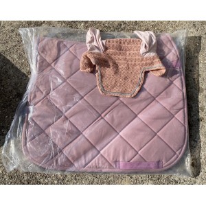 Tapis et bonnet