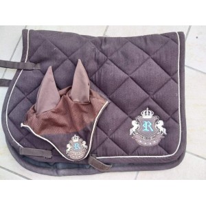 Tapis et bonnet