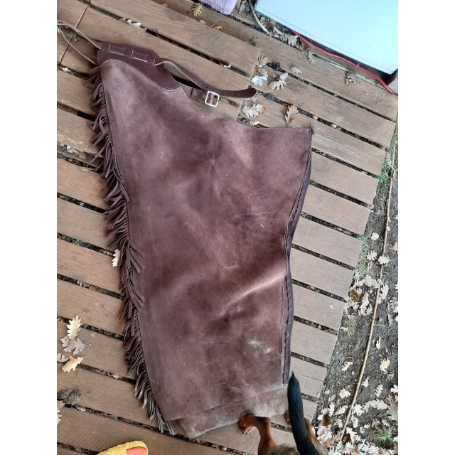 Vend d occasion chaps western a franges en cuir