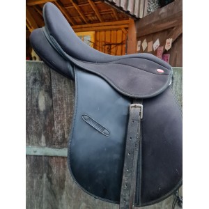 selle mixte en cuir