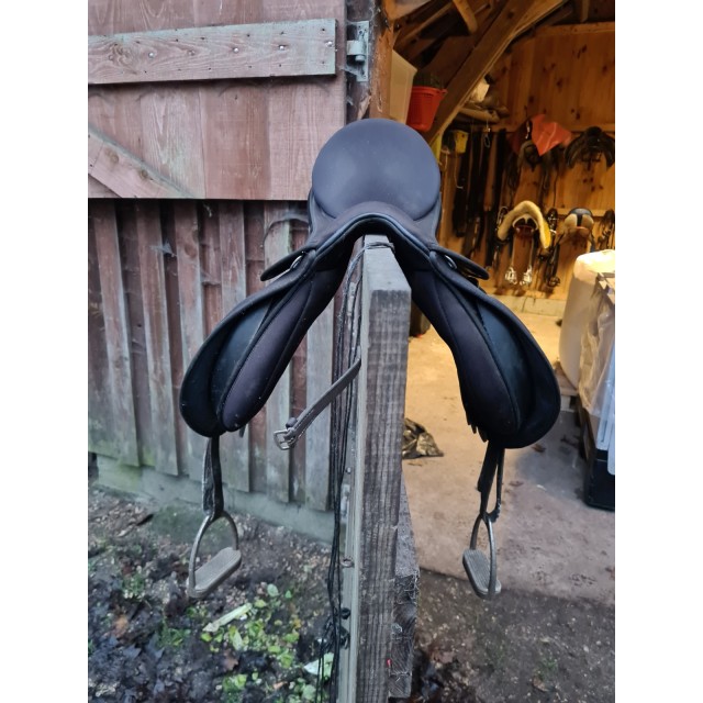 selle mixte en cuir