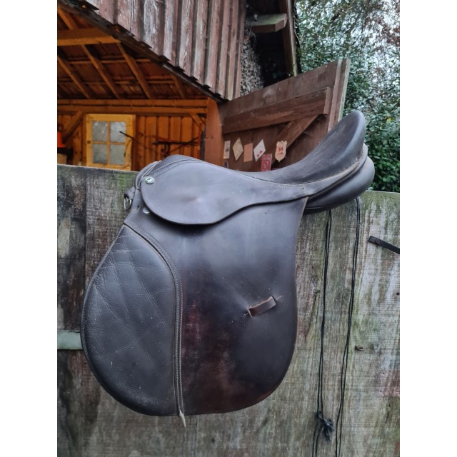 selle mixte en cuir