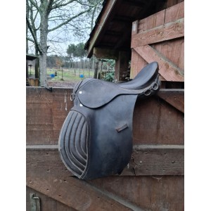selle mixte en cuir