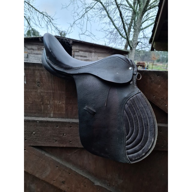 selle mixte en cuir