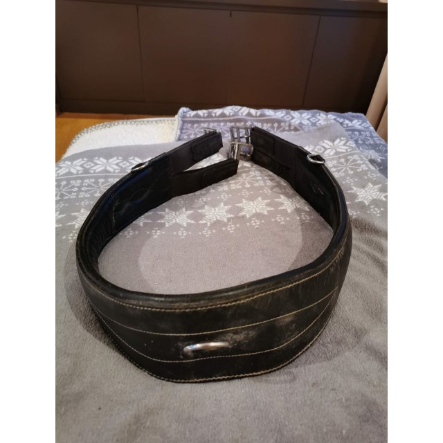 Sangle noire en cuir