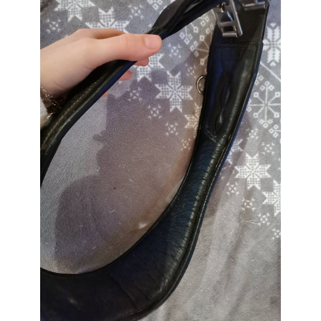 Sangle noire en cuir