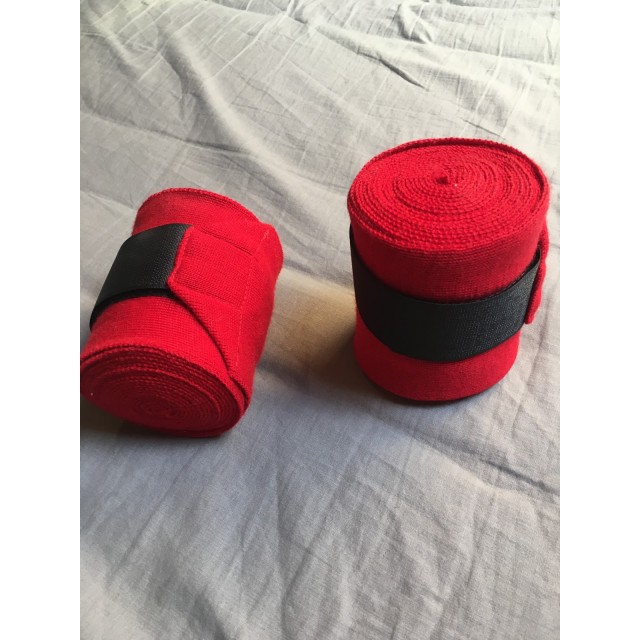 Bandes de repos rouge neuves