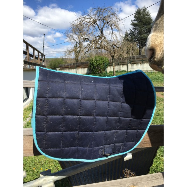 Tapis Fouganza bleu marine