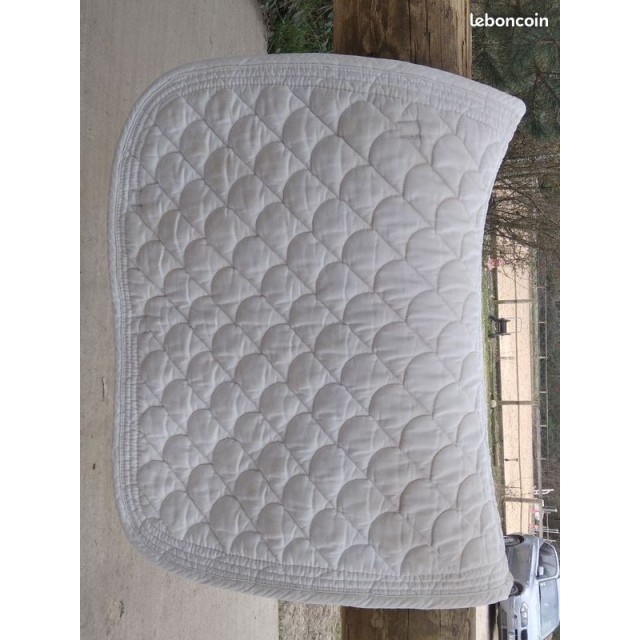 Tapis blanc concours