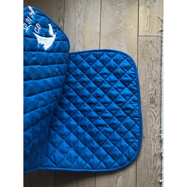 Tapis de selle taille cheval