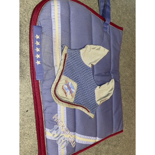 Ensemble tapis et bonnet