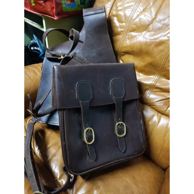 Ensemble sacoches cuir