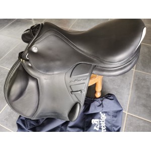SELLE PRESTIGE X PARIS CROSS 17’ arçon X Technology état neuf fabriquée en août 2020
