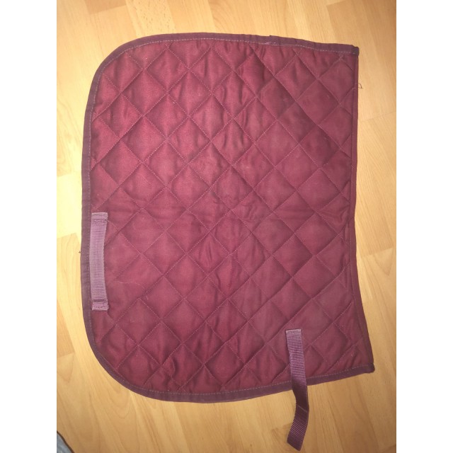tapis bordeaux
